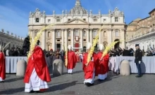 Thánh Lễ Lá: Chúa Giêsu Vua Hoà Bình - không ai có thể viện dẫn Chúa để biện minh cho chiến tranh