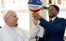 Tiếp kiến chung 08/04/2026 - ĐTC Lêô XIV: Tất cả mọi Kitô hữu đều được mời gọi nên thánh