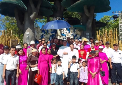 Hội Mân Côi Giáo Hạt Ngàn Phố - Giáo Phận Hà Tĩnh Hành hương tại Trung tâm Thánh Mẫu La Vang 2025