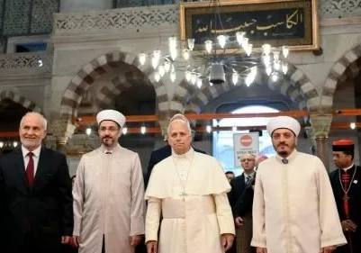 Đức Thánh Cha Lêô XIV viếng thăm Đền thờ Xanh của Hồi giáo ở Istanbul