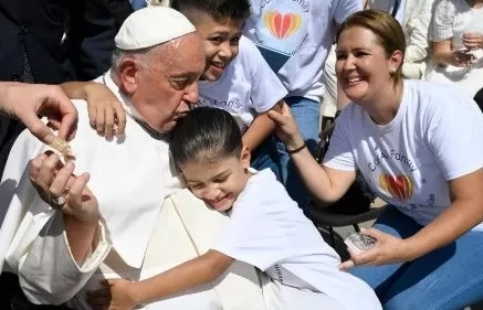 Tiếp kiến chung 26/6/2024: Ngăn chặn sản xuất và buôn bán ma túy là nghĩa vụ đạo đức