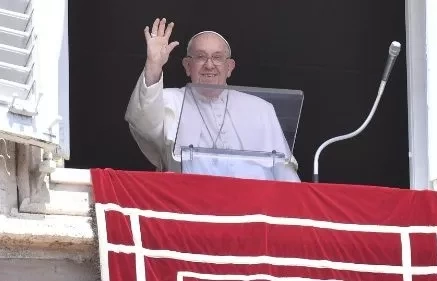 Kinh Truyền Tin (18/8): Ngạc nhiên và biết ơn trước Thánh Thể