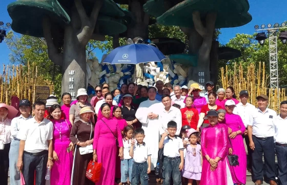 Hội Mân Côi Giáo Hạt Ngàn Phố - Giáo Phận Hà Tĩnh Hành hương tại Trung tâm Thánh Mẫu La Vang 2025