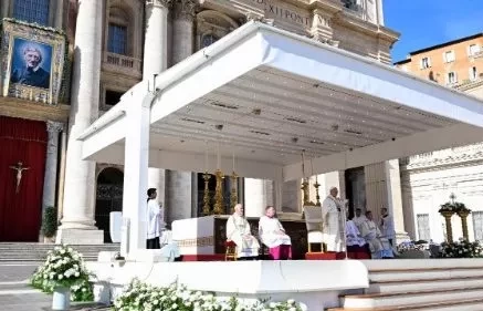 Thánh Lễ Trọng Kính Các Thánh Nam Nữ (Thứ Bảy 01/11)